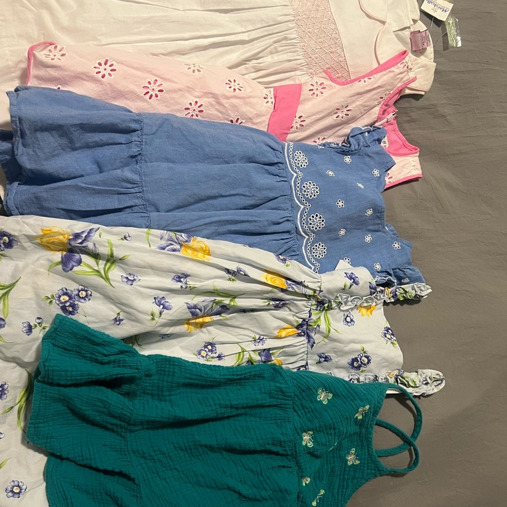 Bundle of girls size 5/6 dresses